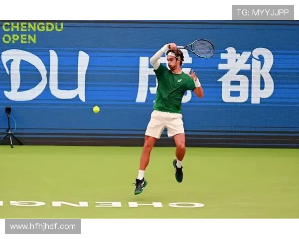 世界网球赛季收官战激烈上演 多项纪录诞生球员新王者崛起