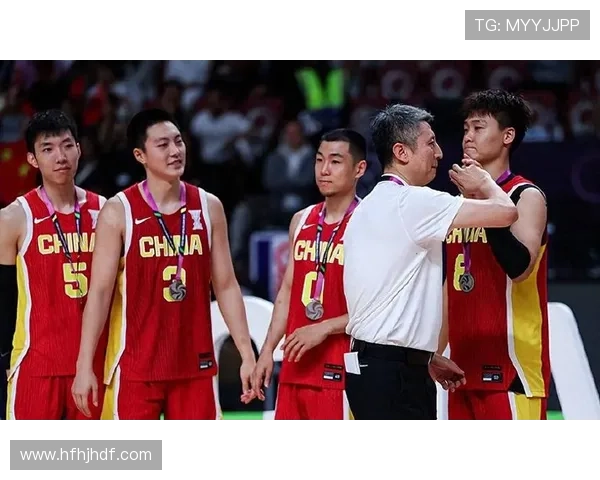 中国男篮逆袭战胜澳大利亚队 重燃世界杯晋级希望