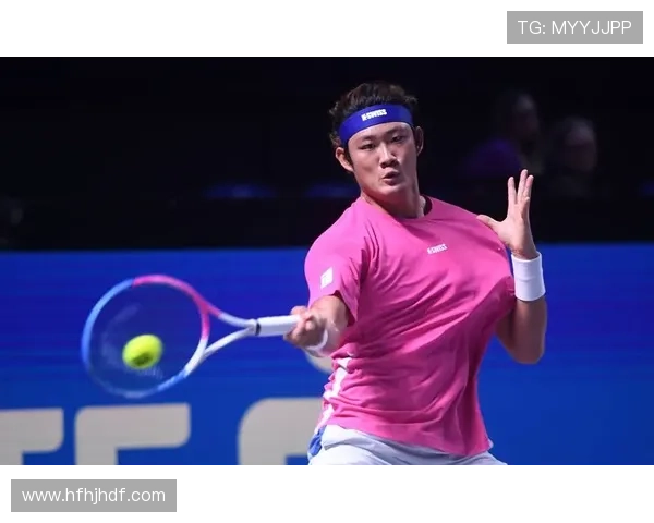 新星张之臻晋级巴黎大师赛四强 创历史最佳战绩引发热议