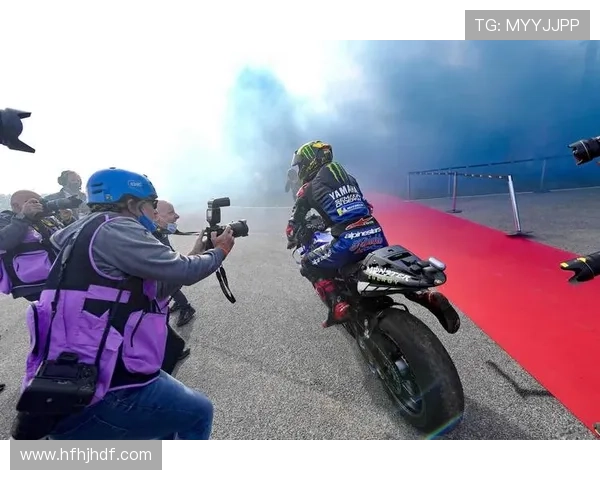 MotoGP新赛季揭幕战精彩纷呈 车手们为冠军荣誉激烈角逐