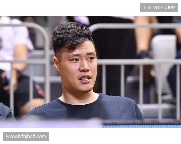 中国篮球队力克强敌晋级世界杯四强,球迷热议新一代球星崛起 中国篮球队力克强敌晋级世界杯四强,球迷热议新一代球星崛起