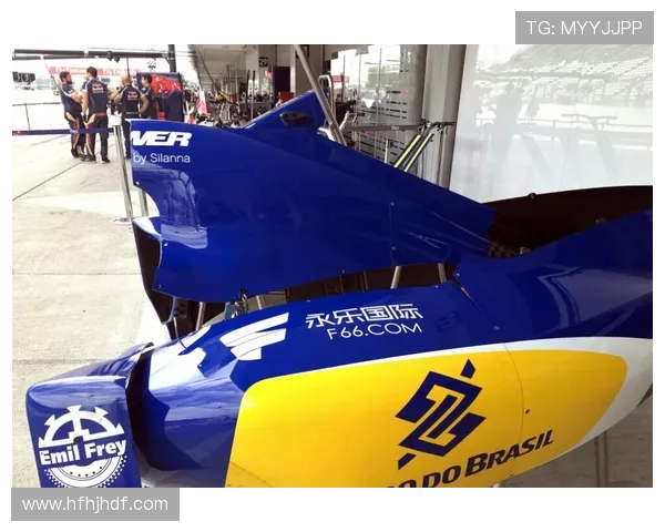 围绕最新F1赛事动态深度解读车队竞争格局与赛季发展前瞻趋势新