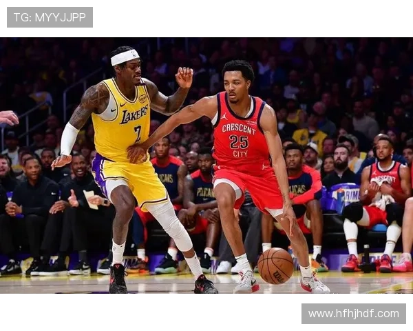 湖人逆转勇士引爆全场新星强势崛起震撼联盟舆论持续沸腾热点发酵